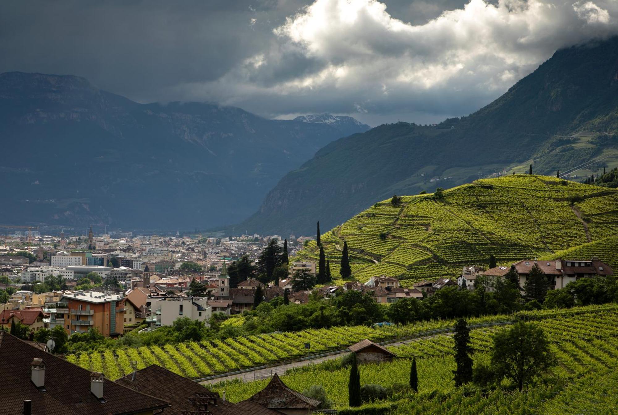 Hotel Magdalener Hof Bolzano Ngoại thất bức ảnh